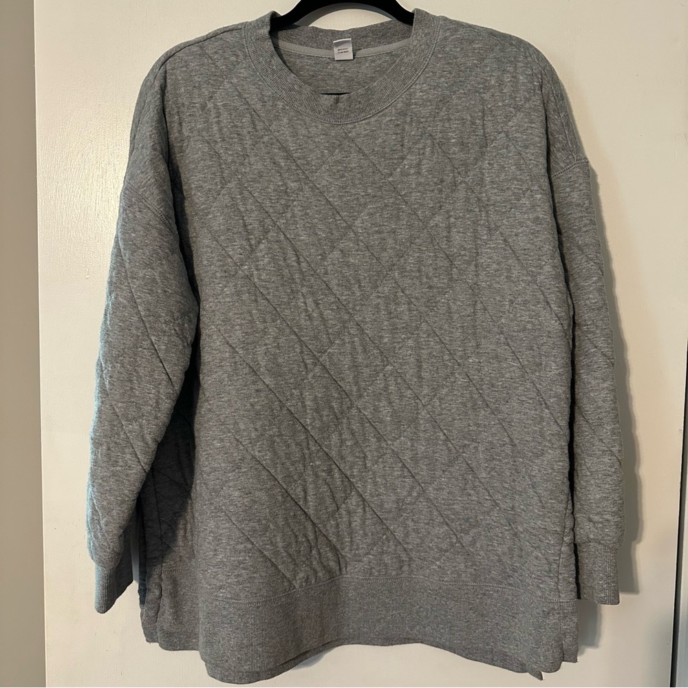 Women’s Quilted Sweatshirt
